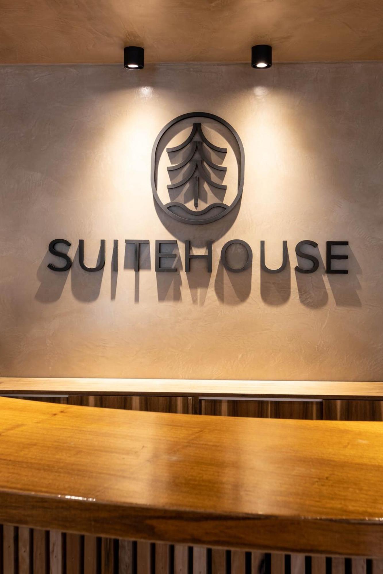 Suite House Карило Экстерьер фото